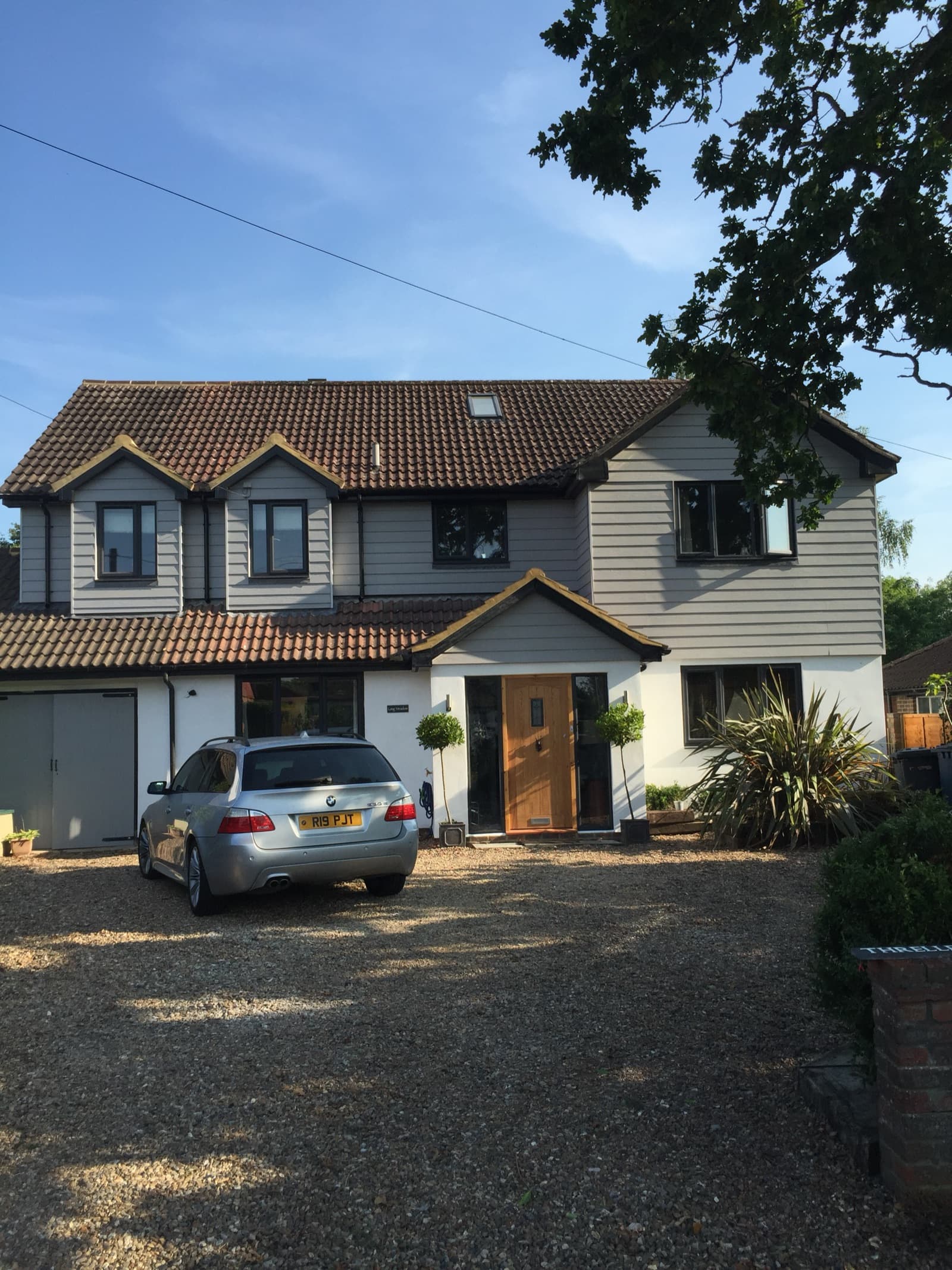 Cooper Homes tradesman working on a home extension
